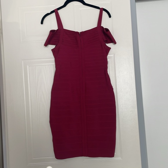 🦋 2/$40 Magenta Cold Shoulder Bandage Dress - Picture 3 of 5